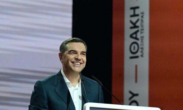 Ο-Τσίπρας-συνεχάρη-τηλεφωνικά-στον-Πιερρακάκη-για-την-εκλογή-στην-προεδρία-του-eurogroup