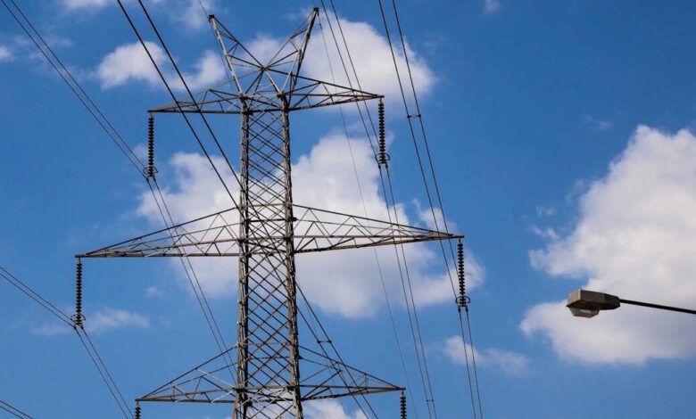 Αγώνας-δρόμου-από-ΔΕΔΔΗΕ-για-τα-δυναμικά-τιμολόγια-–-Τι-καλείται-να-διορθώσει-ο-διαχειριστής