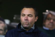 ΑΕΚ-κατά-Λανουά:-«Περνάει-αντιφατικά-μηνύματα-στους-διαιτητές-για-παρόμοιες-φάσεις»