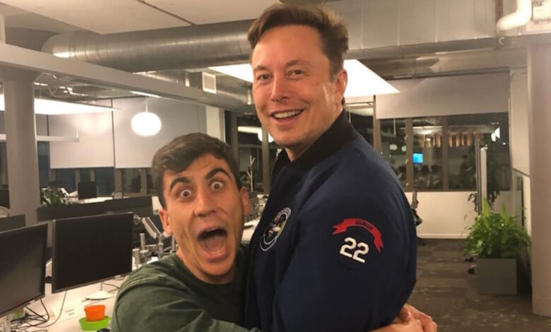 Ο-Έλον-Μασκ-ψηφίζει-Φειδία-Παναγιώτου-«δαγκωτό»-–-«Είναι-για-πρόεδρος-της-Ευρωπαϊκής-Ένωσης»