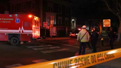 ΗΠΑ:-Πυροβολισμοί-σε-πανεπιστημιούπολη-στο-Ρόουντ-Άιλαντ-με-«πολλούς-τραυματίες»