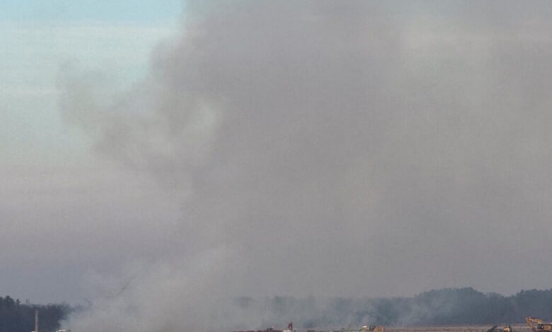 ΗΠΑ:-Αναγκαστική-προσγείωση-για-boeing-της-united-airlines-λόγω-φωτιάς-σε-κινητήρα-–-Φωτογραφίες