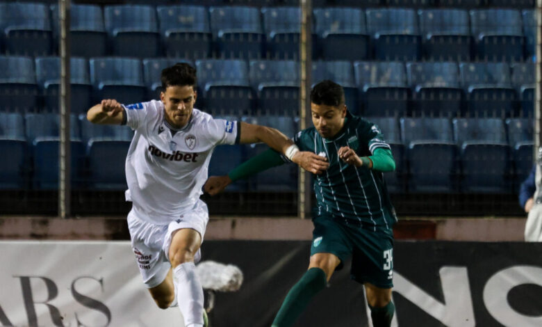 Βαθμολογία-super-league:-Ακάθεκτος-ο-Λεβαδειακός,-παραμένει-ουραγός-ο-Πανσερραϊκός-–-Δείτε-φάσεις-και-γκολ