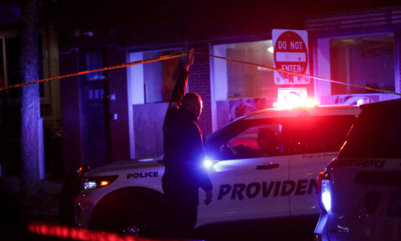 ΗΠΑ:-Δύο-νεκροί-και-πολλοί-τραυματίες-από-πυροβολισμούς-στο-Πανεπιστήμιο-brown-–-Το-βίντεο-που-εξετάζουν-οι-αρχές