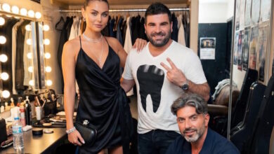 Ο-Σπύρος-Μαρτίκας-απαντά-στα-αρνητικά-σχόλια-για-τις-ai-φωτογραφίες-με-τον-Παντελή-Παντελίδη:-«Τι-σκοπό-να-έχω;-Δημοσιότητα;-Έχω»