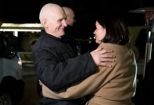 Λευκορωσία:-Αποφυλάκιση-του-Μπιαλιάτσκι-και-βασικών-στελεχών-της-αντιπολίτευσης