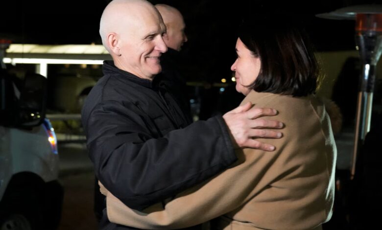 Λευκορωσία:-Αποφυλάκιση-του-Μπιαλιάτσκι-και-βασικών-στελεχών-της-αντιπολίτευσης