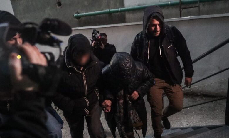 ΟΠΕΚΕΠΕ:-Για-βαριά-κακουργήματα-κατηγορούνται-Χιλετζάκης,-Λαμπράκης-και-οι-13-συλληφθέντες-για-τις-παράνομες-επιδοτήσεις