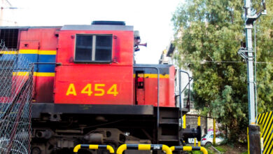 Θεσσαλονίκη:-Συνελήφθη-οδηγός-λεωφορείου-που-αγνόησε-τα-σήματα-και-παρέσυρε-μπάρες-σε-σιδηροδρομική-διάβαση