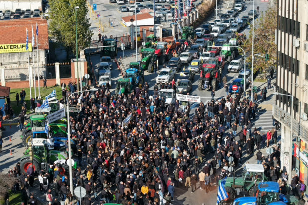 Θεσσαλονίκη:-Έκκληση-στους-αγρότες-να-επανέλθουν-στον-θεσμικό-διάλογο,-απευθύνουν-παραγωγικοί-φορείς-της-βιομηχανίας-και-της-βιοτεχνίας