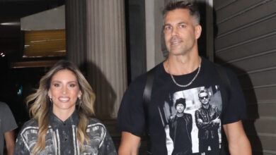 Αθηνά-Οικοκομάκου-και-Μπρούνο-Τσερέλα-θα-αλλάξουν-χρονιά-στο-εξωτερικό:-«Θα-υποδεχθούμε-το-2026-στην-Αργεντινή»