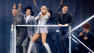 Η-Τέιλορ-Σουίφτ-χάρισε-197-εκατομμύρια-δολάρια-στους-συνεργάτες-της:-Ξέσπασαν-σε-κλάματα-μόλις-τους-το-ανακοίνωσε