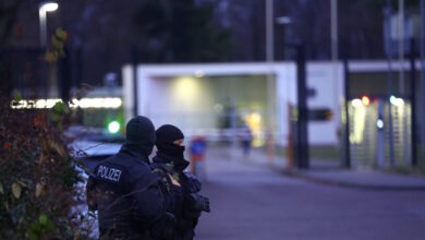 Γερμανία:-Οι-αρχές-συνέλαβαν-πέντε-άνδρες-που-είναι-ύποπτοι-για-σχεδιασμό-επίθεσης-σε-χριστουγεννιάτικη-αγορά