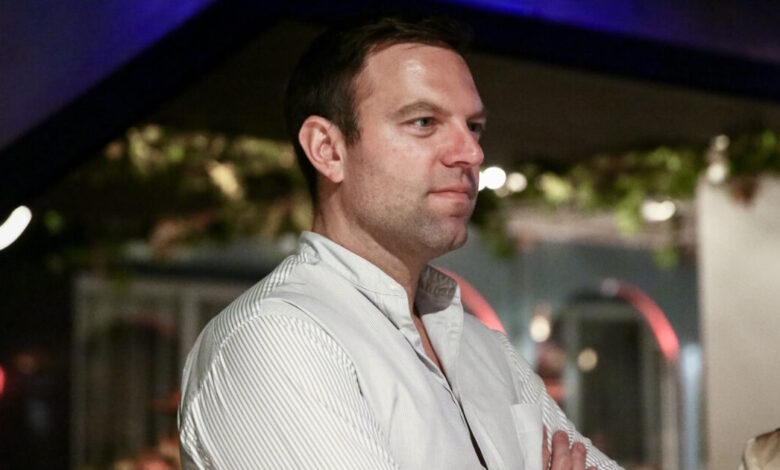 Ο-Στέφανος-Κασσελάκης-συγκαλεί-έκτακτο-συνέδριο-για-την-τύχη-του-Κινήματος-Δημοκρατίας-–-Στον-«αέρα»-το-κόμμα