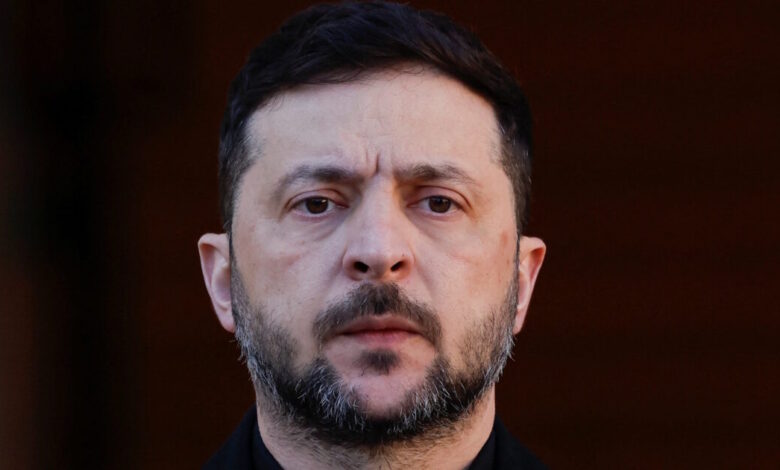Ουκρανία:-Οι-«εγγυήσεις-ασφάλειας»-του-Ζελένσκι-ως-προϋπόθεση-για-επενδύσεις-και-ανοικοδόμηση