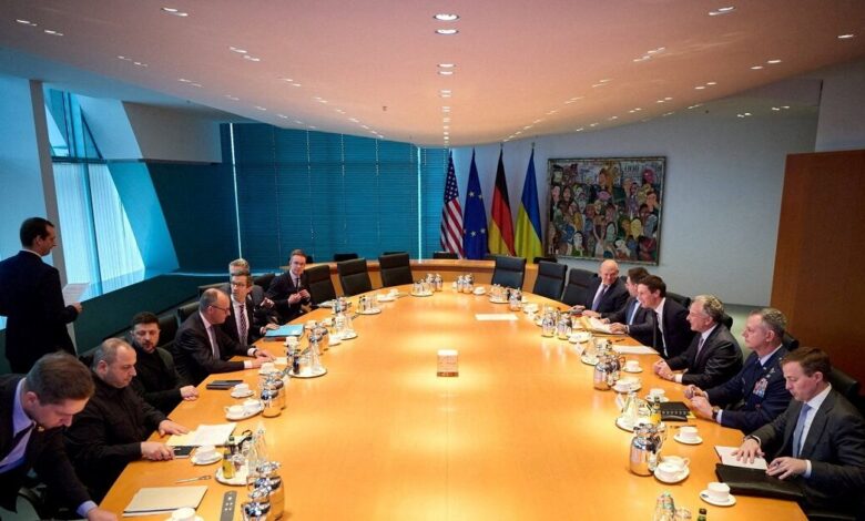 Πόλεμος-στην-Ουκρανία:-«Σημαντική-πρόοδο»-βλέπει-ο-απεσταλμένος-των-ΗΠΑ,-Στιβ-Γουίτκοφ-στις-συνομιλίες-Ουκρανίας-–-ΗΠΑ-στο-Βερολίνο