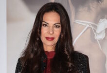 Εύη-Βατίδου:-Ασχολούμαι-με-κατασκευές-σε-σπίτια-και-παρακολουθώ-το-πολιτικό-σκηνικό-γενικότερα