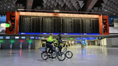 Γερμανία:-Με-11.000-ακατέργαστα-διαμάντια-στις-χειραποσκευές-πιάστηκε-επιβάτης-από-την-Αγκόλα