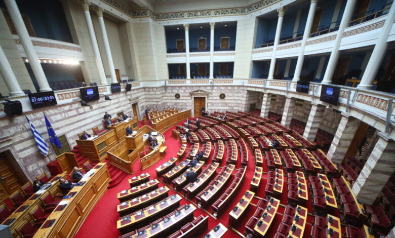 live:-Η-συζήτηση-του-προϋπολογισμού-στη-Βουλή