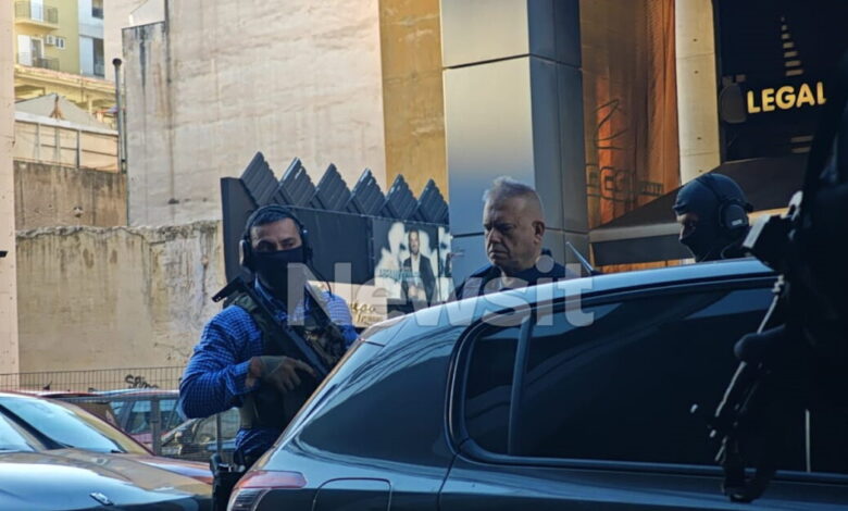 Στον-εισαγγελέα-Πειραιά-ο-«Έλληνας-Εσκομπάρ»:-Η-διαδρομή-του-«ναρκόπλοιου»-και-το-ρεσάλτο-των-αρχών