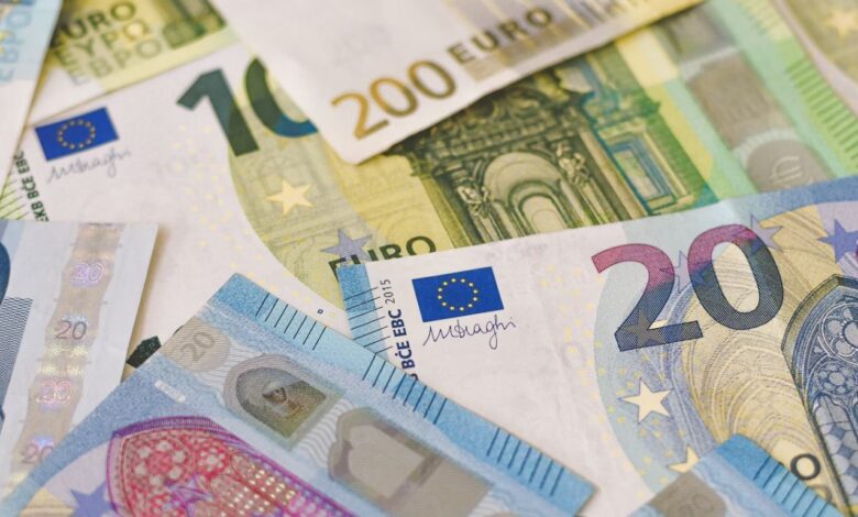 ΥΠΑΑΤ:-Πληρωμές-487,9-εκατ.-ευρώ-από-ΟΠΕΚΕΠΕ-και-ΕΛΓΑ-–-Οι-δικαιούχοι