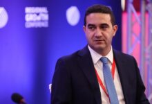 Μιχάλης-Κατρίνης:-Δίωξη-για-3-πλημμελήματα-στον-16χρονο-γιο-του-που-οδηγούσε-χωρίς-δίπλωμα