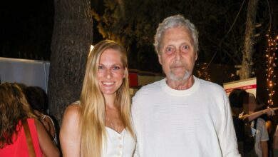Αλμπέρτο-Εσκενάζυ:-Η-σύζυγός-του-Μαίρη,-μιλά-για-τον-θάνατό-του-–-«Όλοι-όσοι-τον-αγαπούσαν-ήταν-εκεί-τα-ξημερώματα»