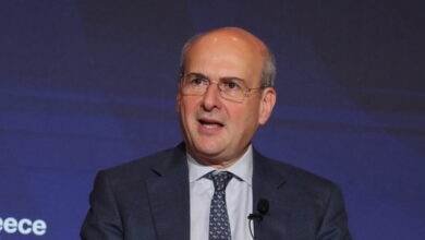 Χατζηδάκης:-Επιστροφή-ΕΦΚ-αγροτικού-πετρελαίου-στην-αντλία,-φθηνότερο-ρεύμα,-επιπλέον-πόροι-σε-κτηνοτρόφους-και-αγρότες