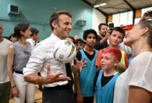 Γαλλία:-Νομοθεσία-για-τον-αποκλεισμό-των-ανηλίκων-κάτω-των-16-ετών-από-τα-ΜΚΔ-προανήγγειλε-ο-Μακρόν