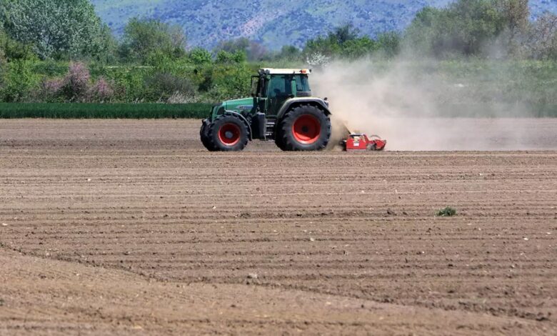 Υπουργείο-Αγροτικής-Ανάπτυξης:-Αναρτήθηκαν-οι-πίνακες-με-τους-δικαιούχους-της-Εξισωτικής-Αποζημίωσης-2025