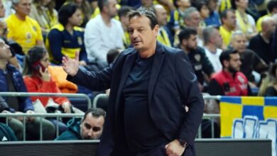 Αταμάν:-Ξέσπασε-μετά-τη-νίκη-του-Παναθηναϊκού-για-τα-συνθήματα-των-οπαδών-της-Φενέρμπαχτσε-–-«10.000-αμόρφωτοι-Τούρκοι-έβριζαν-τη-μάνα-μου»