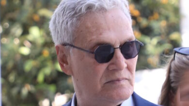 Ο-Αλμπέρτο-Εσκενάζυ-θα-αποτεφρωθεί-στη-Ριτσώνα-–-Την-Πέμπτη-18-Δεκεμβρίου-το-«τελευταίο-αντίο»-στον-ηθοποιό