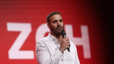 Ο-ευρωβουλευτής-Νίκος-Παππάς-γρονθοκόπησε-δημοσιογράφο-στο-Στρασβούργο-–-Τέθηκε-εκτός-ευρωομάδας-του-ΣΥΡΙΖΑ