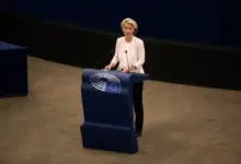 Επιστολή-για-το-μεταναστευτικό-ενόψει-της-συνόδου-κορυφής-απέστειλε-στα-κράτη-μέλη-η-Ούρσουλα-φον-ντερ-Λάιεν