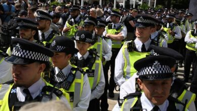 Με-κάθειρξη-απειλούν-οι-Βρετανοί-όσους-φωνάζουν-συνθήματα-ή-φέρουν-πλακάτ-υπέρ-της-Ιντιφάντα