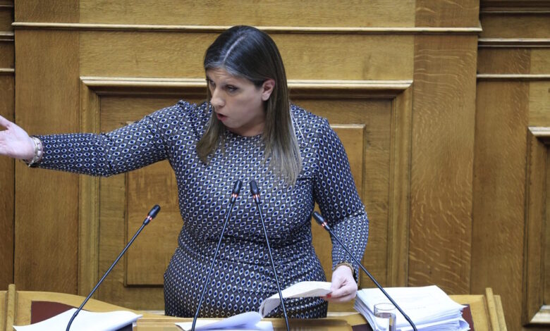 Χαμός-με-τη-Ζωή-Κωνσταντοπούλου-στην-εξεταστική-για-τον-ΟΠΕΚΕΠΕ:-Τραβούσε-βίντεο-μάρτυρες-και-βουλευτές