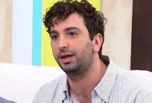 Μάριο-Μπανούσι:-«Μεγάλωσα-στην-Αλβανία-και-όταν-ήρθα-στην-Ελλάδα-μου-φάνηκε-ένας-άλλος-κόσμος»