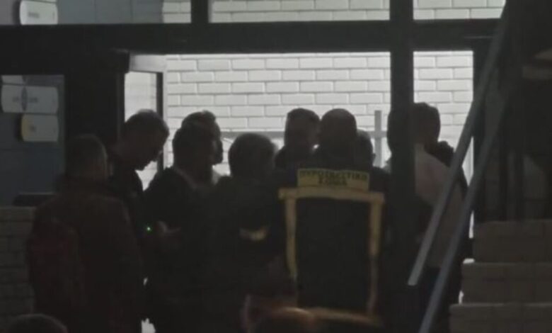 Απειλή-για-βόμβα-στη-λεωφόρο-Αλεξάνδρας,-έξω-από-κολέγιο