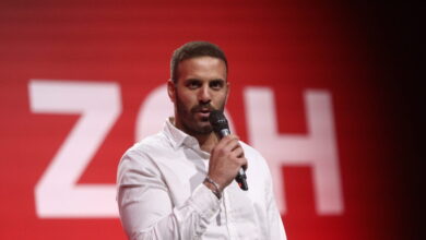 Εδώ-Παππάς,-εκεί-Παππάς,-που-είναι-ο-Νίκος-Παππάς;-Άφαντος-παραμένει-ο-ευρωβουλευτής-μετά-τον-ξυλοδαρμό-του-Νίκου-Γιαννόπουλου