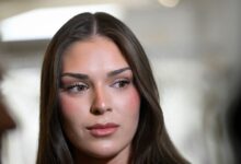 Πολιτική-θύελλα-μετά-τη-χειρονομία-της-Μις-Φινλανδία-Σάρα-Τζαφτσέ-με-τα-«σχιστά-μάτια»