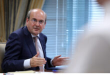 ΕΛΚ-–-Κωστής-Χατζηδάκης:-Παρεμβάσεις-σε-9-τομείς-για-την-ανταγωνιστικότητα