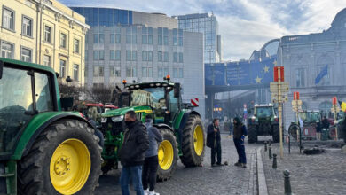 Τρακτέρ-κατέκλυσαν-τις-Βρυξέλλες