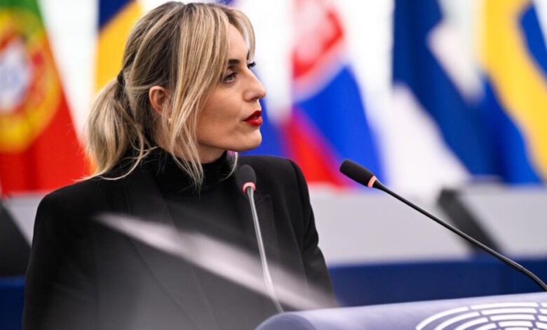 Ευρωκοινοβούλιο:-Εγκρίθηκε-το-ψήφισμα-για-πρόσβαση-σε-ασφαλείς-αμβλώσεις-που-είχε-εισηγηθεί-η-Ελεονώρα-Μελέτη