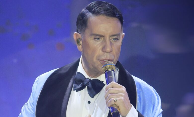 Γιώργος-Μαζωνάκης:-Όλα-όσα-έγιναν-στην-πρεμιέρα-του-μετά-την-μήνυση-του-Στέφανου-Παπαδόπουλου-–-«Είμαι-αληθινός»