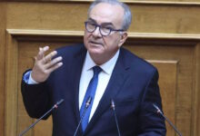 Παπαθανάσης:-«Η-Ελλάδα-αλλάζει-με-έργα-και-μεταρρυθμίσεις,-όχι-με-λόγια»