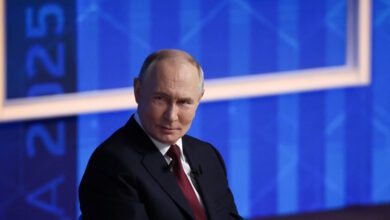 Πούτιν-σε-Ουκρανία:-«Η-μπάλα-είναι-στο-δικό-της-γήπεδο-για-ειρηνευτικές-διαπραγματεύσεις-–-Δεν-ξεκινήσαμε-τον-πόλεμο»