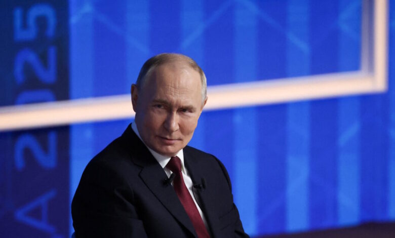 Πούτιν-σε-Ουκρανία:-«Η-μπάλα-είναι-στο-δικό-της-γήπεδο-για-ειρηνευτικές-διαπραγματεύσεις-–-Δεν-ξεκινήσαμε-τον-πόλεμο»