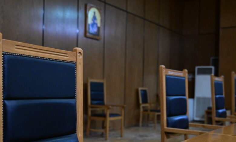 Δίκη-υποκλοπών:-Κατέθεσε-ο-«κρεοπώλης»-–-Ως-εν-δυνάμει-κατηγορούμενο-τον-αντιμετώπισε-το-δικαστήριο