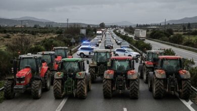 Μέτωπο-Αγροτών-–-Κυβέρνησης:-Ολική-ρήξη-με-φόντο-τα-7-«όχι»-και-τα-μπλόκα