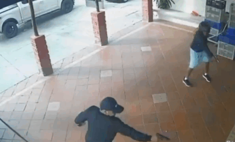 Μάριο-Πινέιδα:-Η-στιγμή-της-εκτέλεσης-του-ποδοσφαιριστή-του-Ισημερινού-και-της-συζύγου-του-στη-μέση-του-δρόμου-–-ΒΙΝΤΕΟ-σοκ